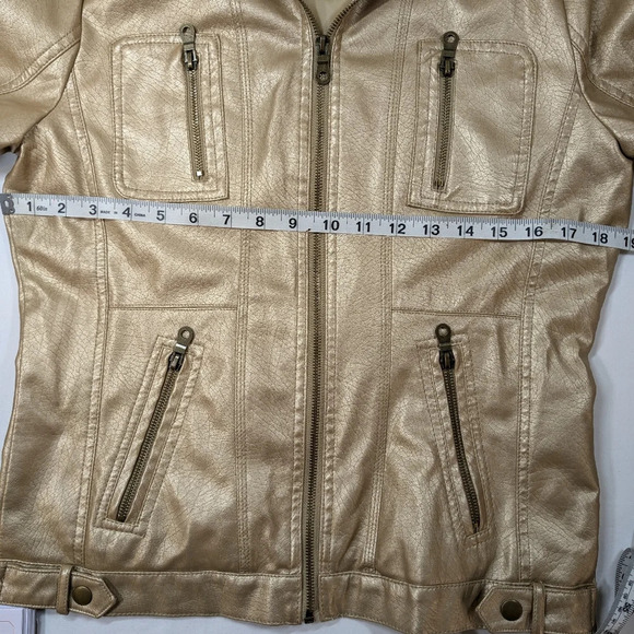 Frida G  women's light gold faux leather jacket, size M - Picture 7 of 9